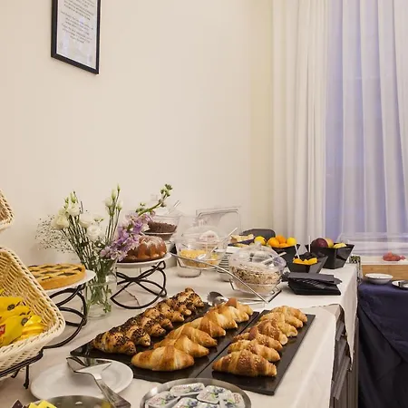 Boutique Liberty 1904 3* Болонья