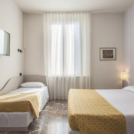 Boutique Liberty 1904 3* Bolonya