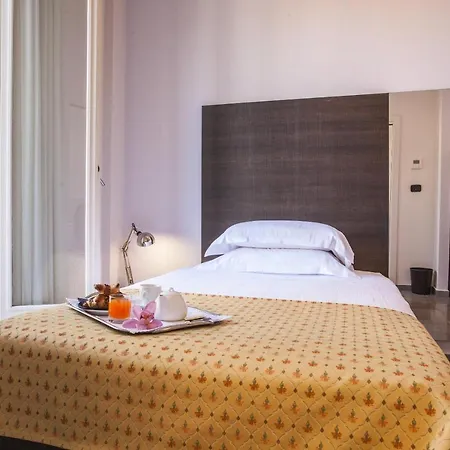 Boutique Liberty 1904 3* Bolonia