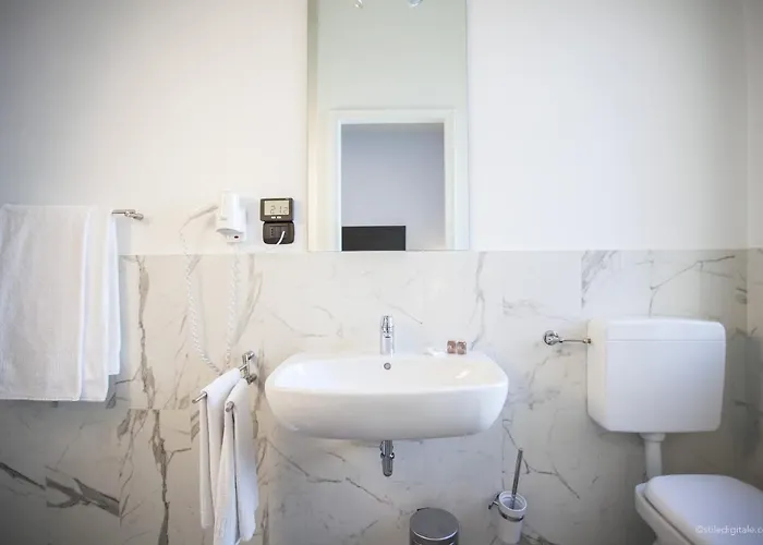 ブティック リバティー 1904 3*