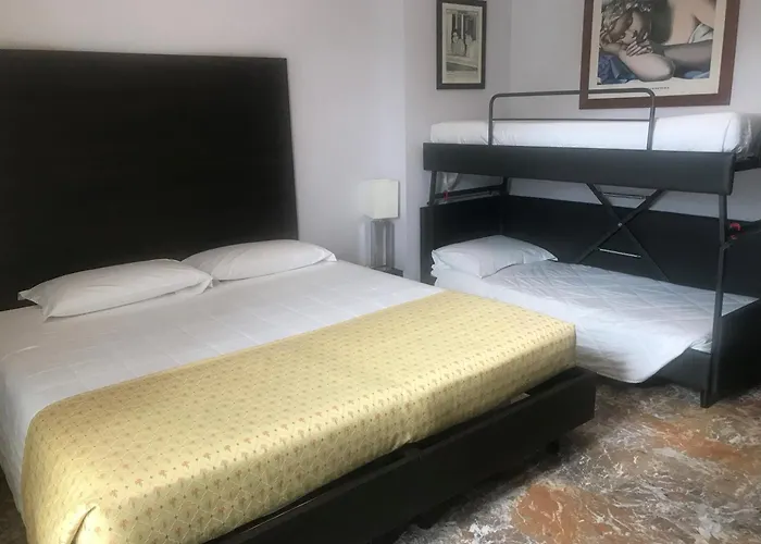 ブティック リバティー 1904 ホテル 3*